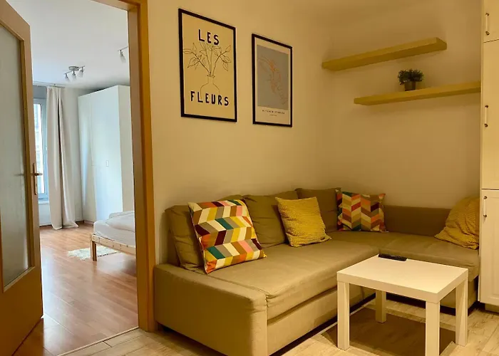 Diplomat Quarter 2 Bdr Apt By Newave Apartments